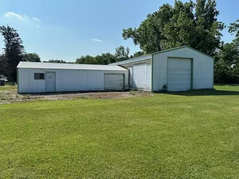 S Lakeside Drive, Michigan Center, MI 49254