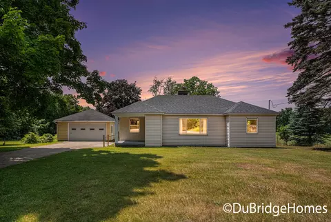 7661 Alpine Ave NW, Sparta, MI 49345