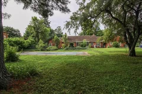 500 E Hoffman St, Three Rivers, MI 49093 photo 7