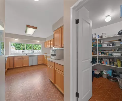 Kitchen - 3204 Farmbrook Ct, Ann Arbor, MI 48108 photo 1 of 6
