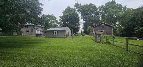 Exterior - 585 Robinson Rd, Jackson, MI 49203 photo 7 of 11