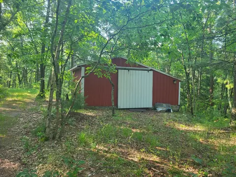 Exterior - 2033 Eilers Dr, Whitehall, MI 49461 photo 10 of 11