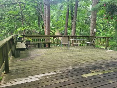 Exterior - 2033 Eilers Dr, Whitehall, MI 49461 photo 3 of 11