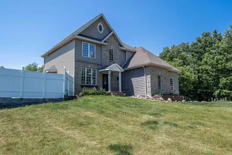 4433 Elm St, New Era, MI 49446