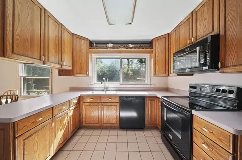 5335 Deer Ridge Rd, Jackson, MI 49201 photo 8