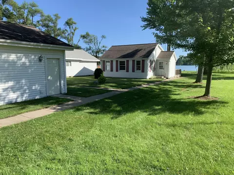 1000 Lakeview Dr, Brooklyn, MI 49230