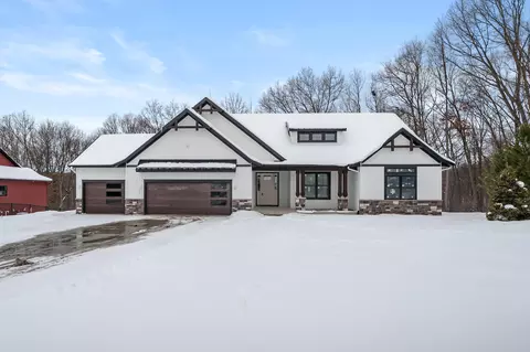 9770 Windflower Ln, Portage, MI 49024