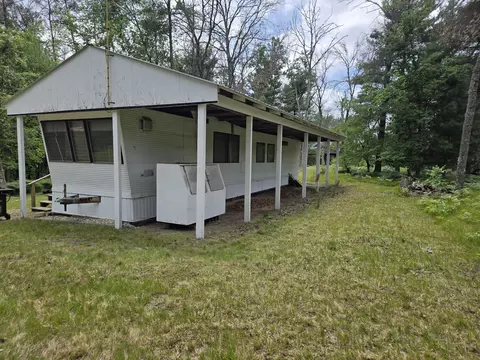 1342 E Wally Fork Dr, Baldwin, MI 49304 photo 3