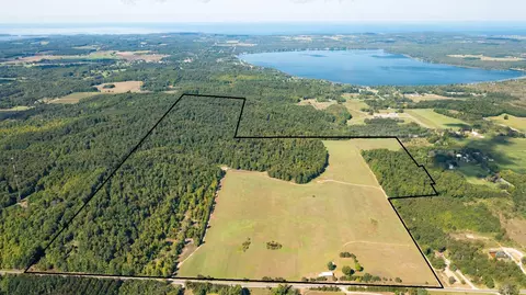 Chief ''e'' Road, Bear Lake, MI 49614 photo 6