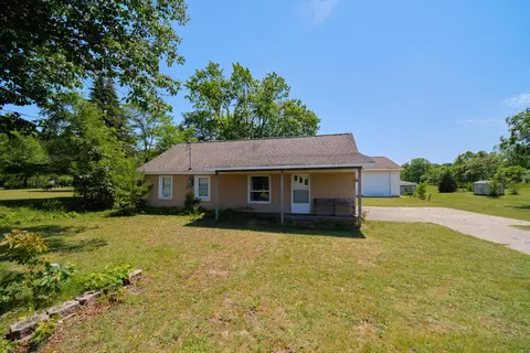 8399 Lake St, Bear Lake, MI 49614