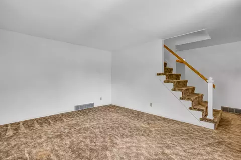 1007 Oak Grove Rd, Jackson, MI 49203 photo 6