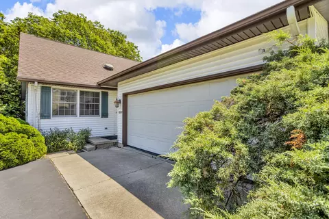 1007 Oak Grove Rd, Jackson, MI 49203 photo 3