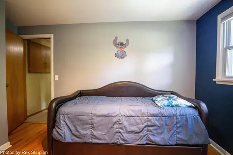 Bedroom - 521 E Pine St, Fremont, MI 49412 photo 9 of 13