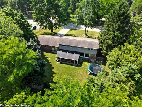 View/Area - 521 E Pine St, Fremont, MI 49412 photo 3 of 5