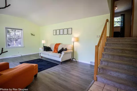 Living - 521 E Pine St, Fremont, MI 49412 photo 6 of 13