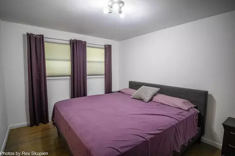 Bedroom - 521 E Pine St, Fremont, MI 49412 photo 10 of 13