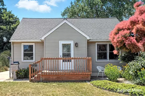 3725 Colby Ave SW, Wyoming, MI 49509