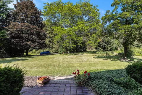 1687 W Willis Rd, Saline, MI 48176 photo 5