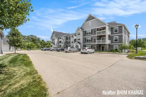 3167 Blairview Pkwy Se 201, Kentwood, MI 49512