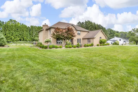3800 Guest Rd, Jackson, MI 49203 photo 2