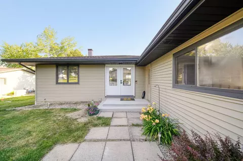 Exterior - 1756 Eagle Point Rd, Clarklake, MI 49234 photo 5 of 29