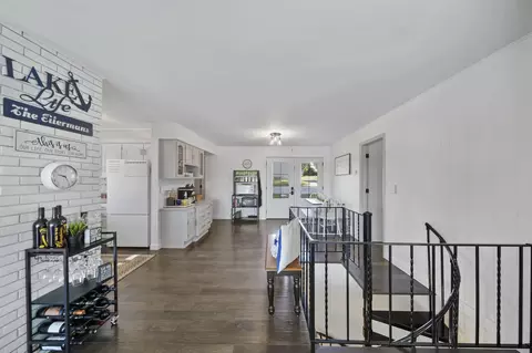 Entry Way - 1756 Eagle Point Rd, Clarklake, MI 49234 photo 3 of 3