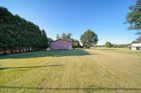 Exterior - 1756 Eagle Point Rd, Clarklake, MI 49234 photo 7 of 29