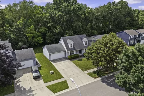 894 Alpine Dr, Brighton, MI 48116 photo 7