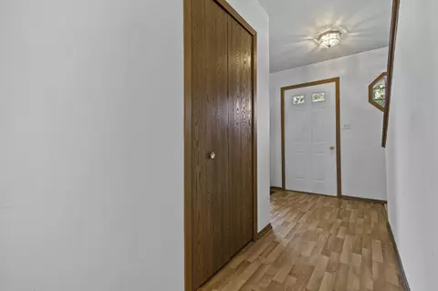894 Alpine Dr, Brighton, MI 48116 photo 10