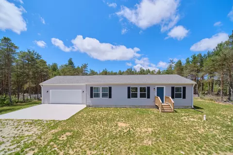 7178 Annies Ln, Brethren, MI 49619