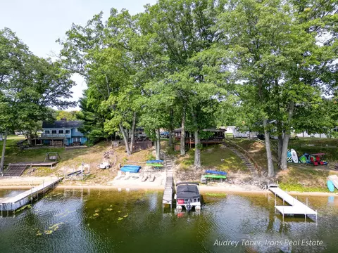 5190 N Bass Lake Rd, Irons, MI 49644