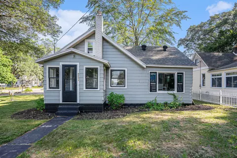 2559 Miner Ave, Muskegon, MI 49441