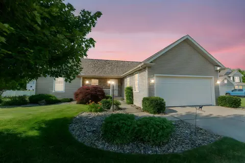 123 Belmont Ln, Niles, MI 49120