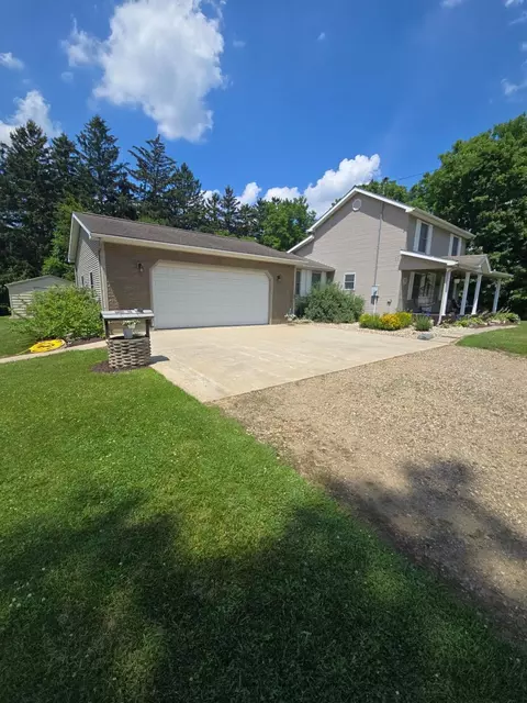 6518 N Parma Rd, Parma, MI 49269