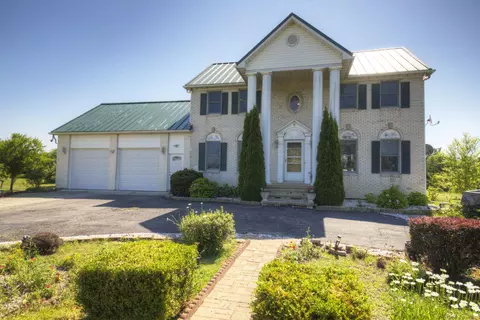 7905 Whittaker Rd, Ypsilanti, MI 48197