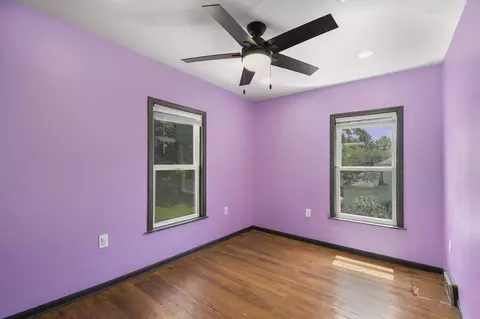 Bedroom - 1211 S Jackson St, Jackson, MI 49203 photo 1 of 3
