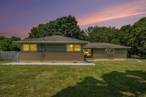 3715 Lancaster Dr, Kalamazoo, MI 49006