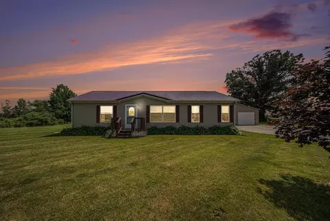 13397 Day Rd, Hudson, MI 49247 photo 3