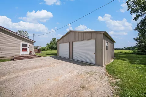 13397 Day Rd, Hudson, MI 49247 photo 6