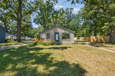 3049 Kooi St, Muskegon, MI 49444