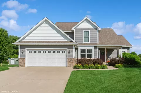 6044 Wabash Ln, Stevensville, MI 49127