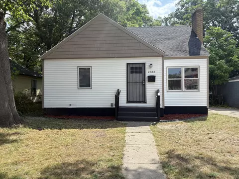 2332 Hoyt St, Muskegon Heights, MI 49444