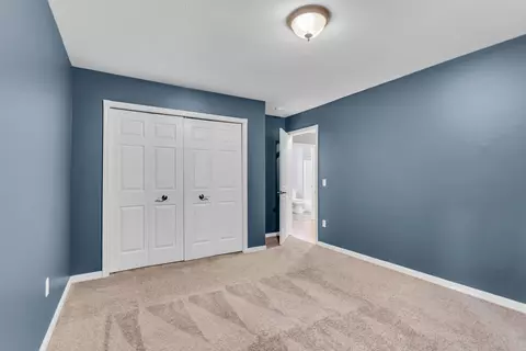 Bedroom - 1615 Bunting Rd, Jackson, MI 49201 photo 4 of 8
