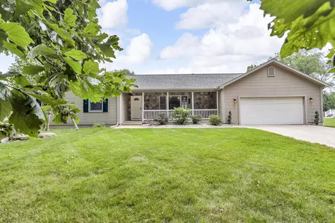 1615 Bunting Rd, Jackson, MI 49201