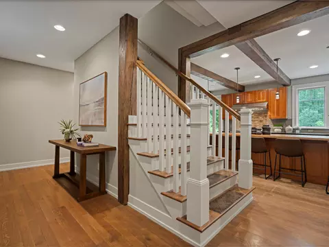 Entry Way - 3867 Hawk Crest Rd, Ann Arbor, MI 48103 photo 3 of 5