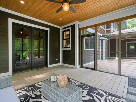Exterior - 3867 Hawk Crest Rd, Ann Arbor, MI 48103 photo 8 of 12
