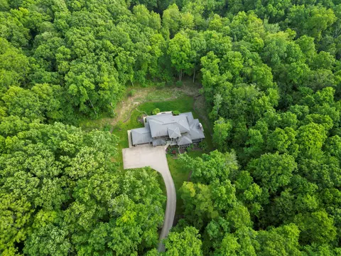 View/Area - 3867 Hawk Crest Rd, Ann Arbor, MI 48103 photo 1 of 3