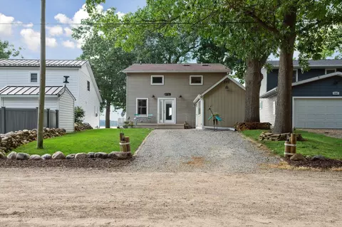 5090 Schrah Dr, Munith, MI 49259 photo 2