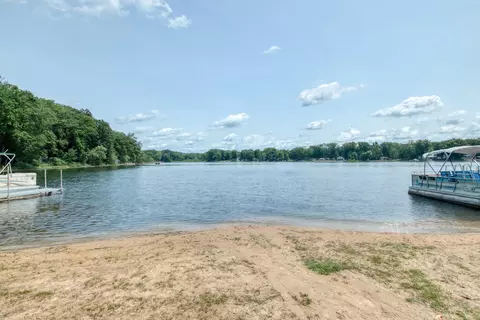 890 W Locust St, White Cloud, MI 49349 photo 5