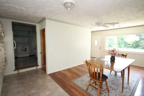 7764 E Q Ave, Scotts, MI 49088 photo 9